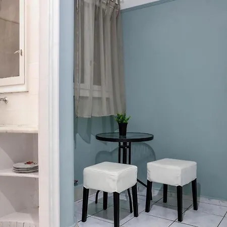 Cozy 2ba In Historic Center Apartment