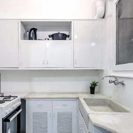 Cozy 2ba In Historic Center Apartment *